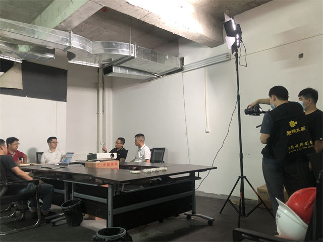 1659518763555877.jpg url305.jpg